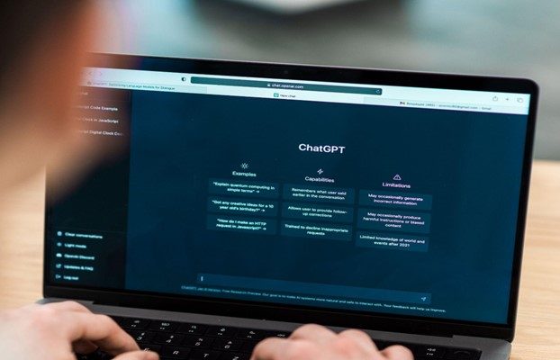 How to Use AI Tools to Improve Marketing Productivity